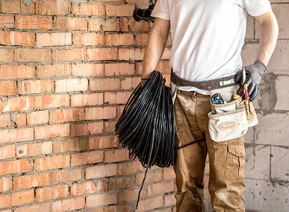 électricien commercial Laval